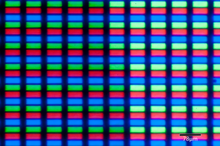The red, green, and blue subpixels of an iPhone 4 “Retina Display” under intense magnification (Photo: Bryan William Jones/University Of Utah)